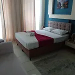 Daisy Hotel